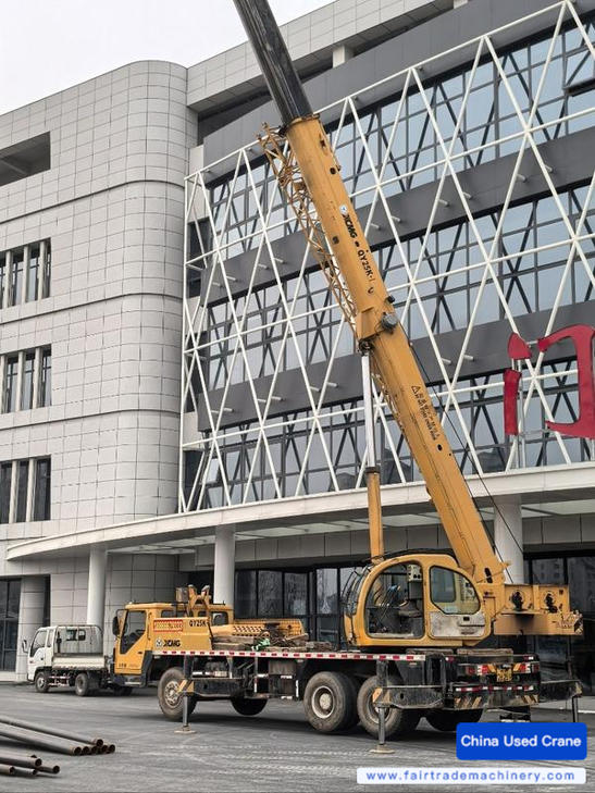 Buy XCMG QY20G Used Crane / 1